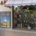 Les boutiques à touristes autour du musée Dali