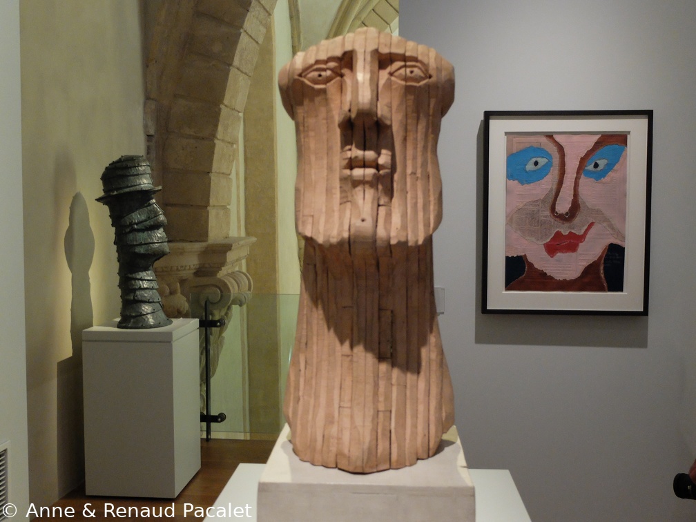 Sculptures et tableau de Kosta Alex, collection Jean Planque, au musée Granet