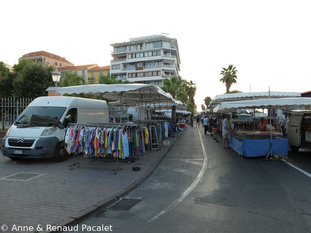 Le marché de Vintimille