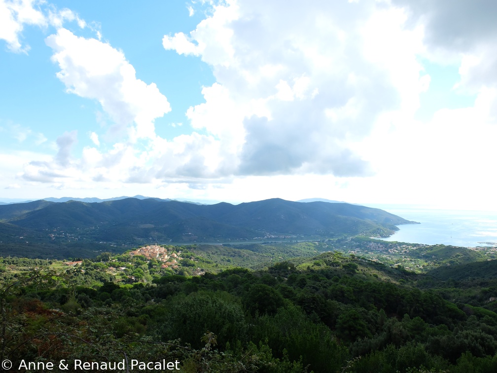 Sant'Ilario depuis la tour pisane de San Giovani