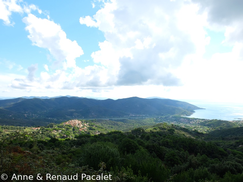 Sant'Ilario depuis la tour pisane de San Giovani