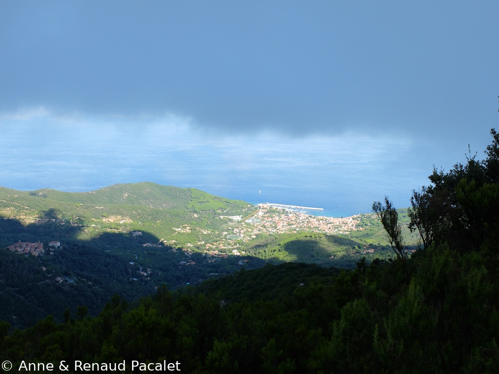 Marciana Marina (et Poggio) vue depuis le Monte Maolo