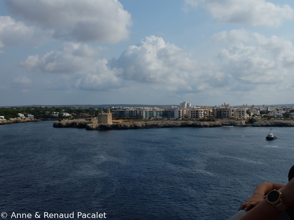 Ciutadella vue depuis le pont du Mega Smeralda