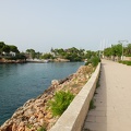 La promenade le long de la calanque qui sert de port