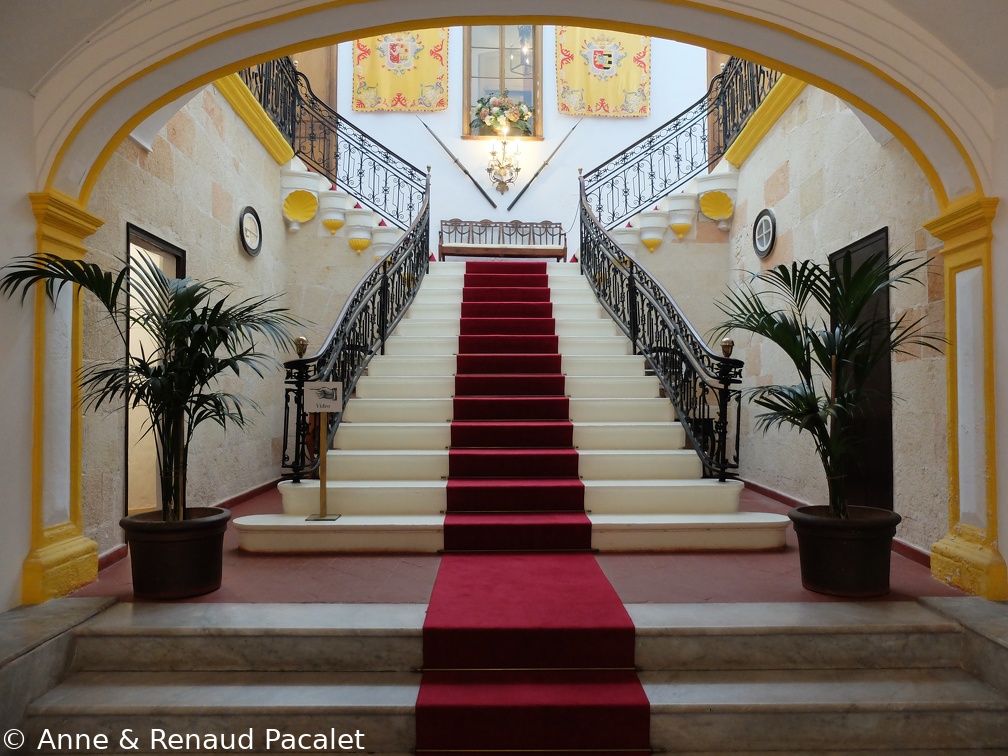 Le grand escalier