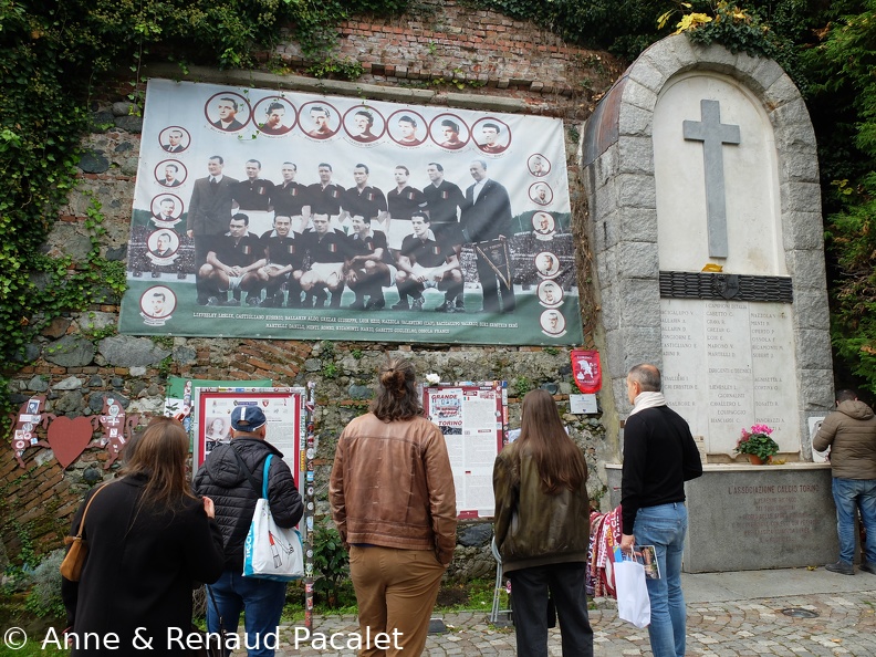 Le mémorial de l'équipe de football victime de l'accident d'avion de 1949