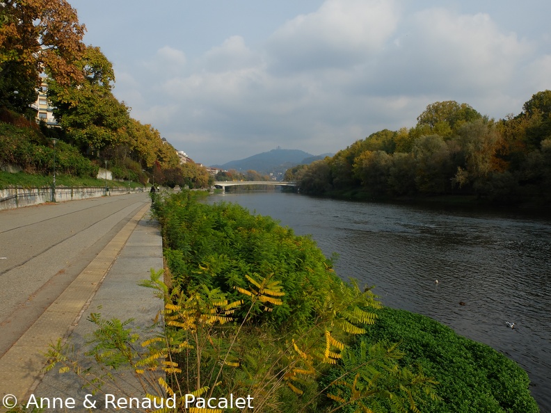 Les berges du Pô à proximité de la Piazza Vittorio Veneto