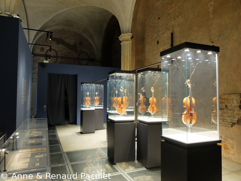 Une exposition de violons anciens dont quelques Stradivarius