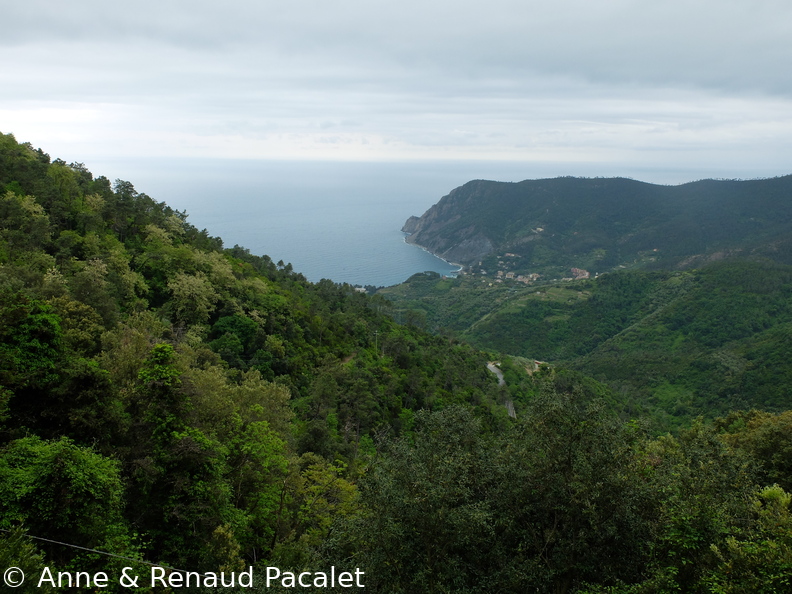 Monterosso Fegina vu depuis le Santuario Nostra Signora di Soviore