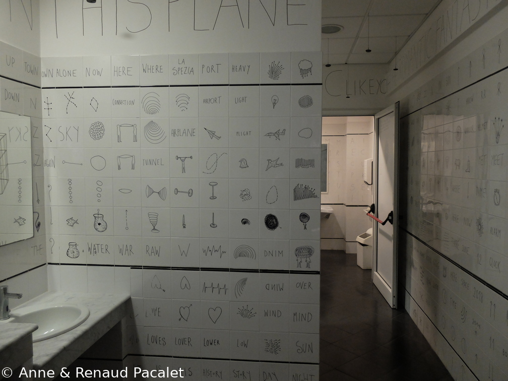 Les toilettes du CAMeC