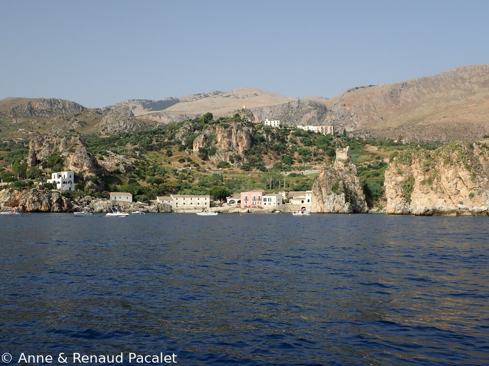 Faraglioni Scopello
